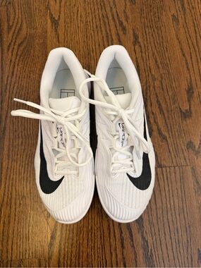 Nike White and Black Vapor Pro Athletic Shoes